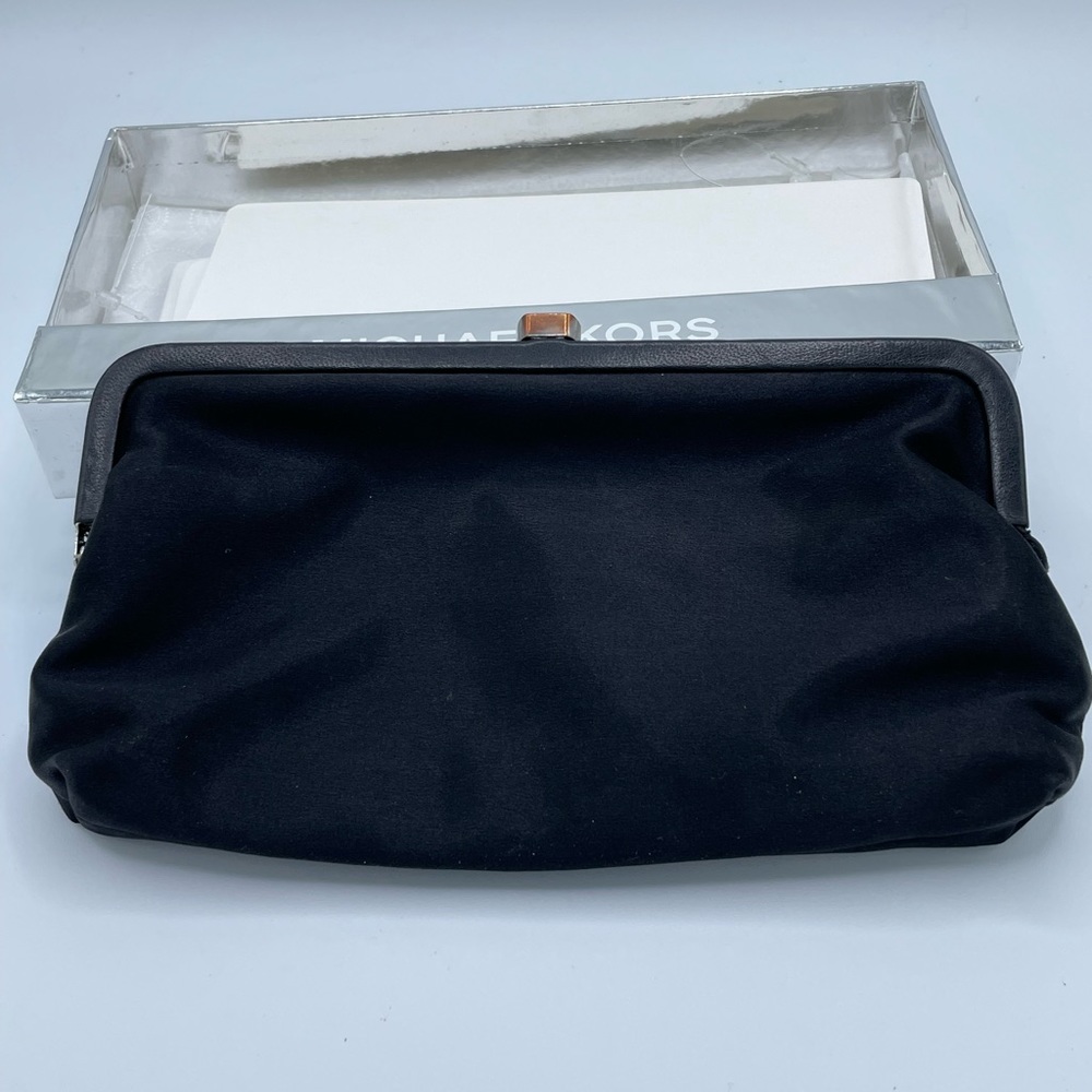 MK Small Wallet Pouch - Picture 4 of 11